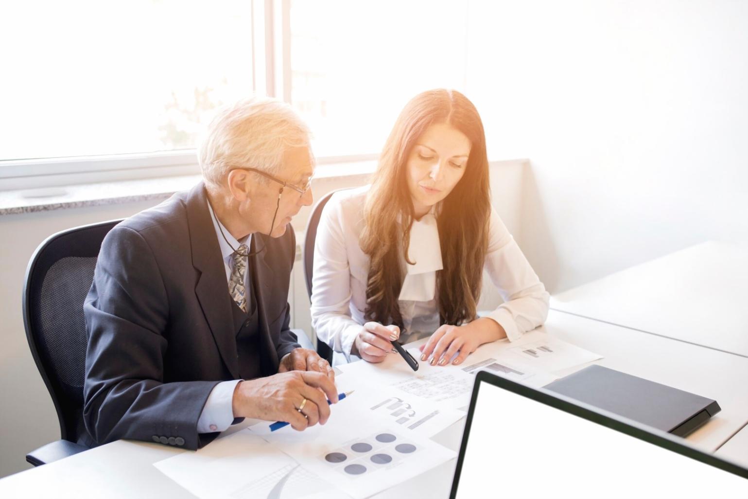 Análisis financiero y gráficos de rentabilidad